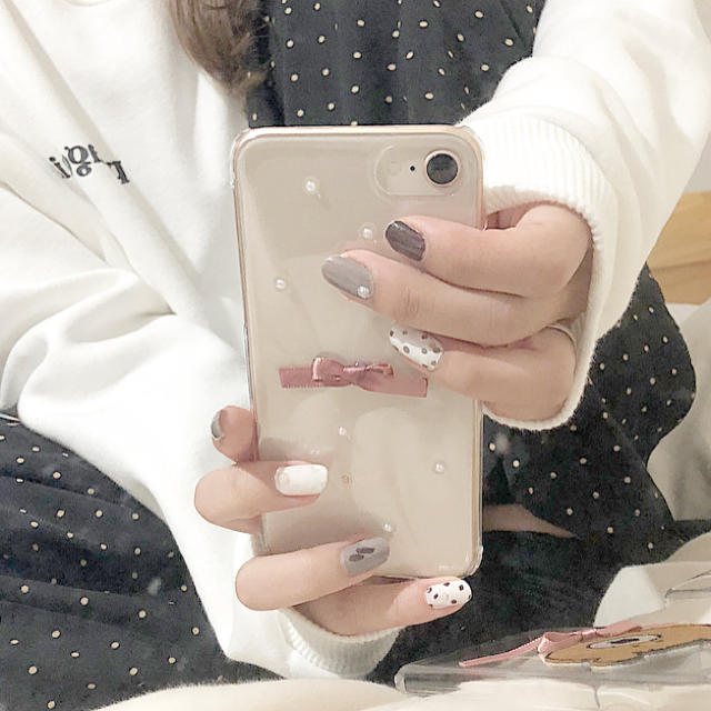 エルメス iPhone8 ケース 手帳型 、 w closet - 🎀 シンプル iPhoneケース 🎀の通販 by  ◎ １５２ｃｍの古着屋さん ◎｜ダブルクローゼットならラクマ