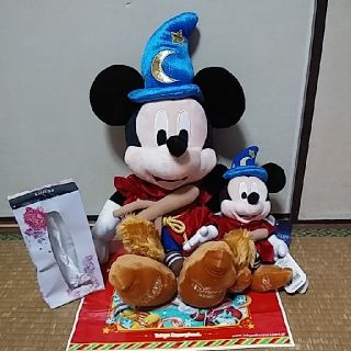 ミッキーマウス(ミッキーマウス)のD23ミッキー　ぬいぐるみ　大(ぬいぐるみ)