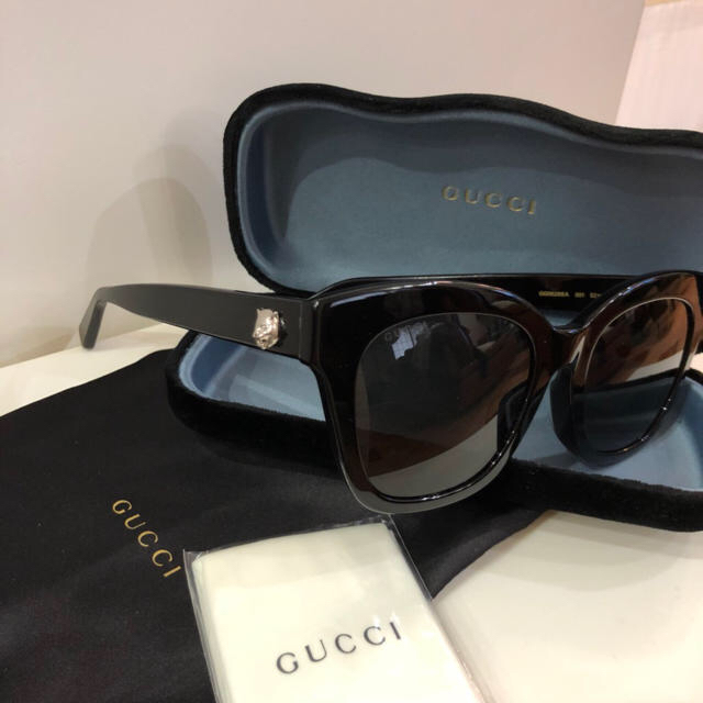 Gucci(グッチ)のGUCCI サングラス タイガーヘッド 極美品 メンズのファッション小物(サングラス/メガネ)の商品写真