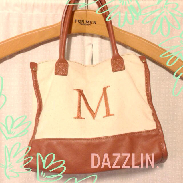 dazzlin(ダズリン)のdazzlin＊イニシャルbag/値下げ レディースのバッグ(トートバッグ)の商品写真