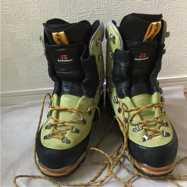 GARMONT(ガルモント)のガルモント マウンテンガイド gtx スポーツ/アウトドアのアウトドア(登山用品)の商品写真