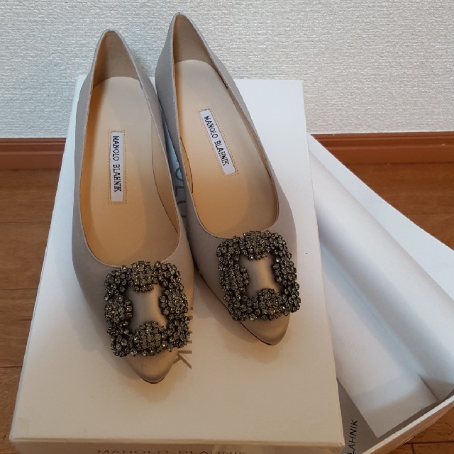 マノロブラニク ハンギシ MANOLO BLAHNIK HANGISHI 36 の通販 by あま｜ラクマ