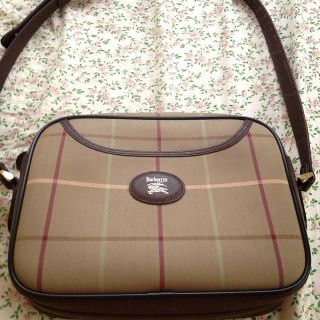 バーバリー(BURBERRY)のBurberrys＊ショルダーバッグ(ショルダーバッグ)