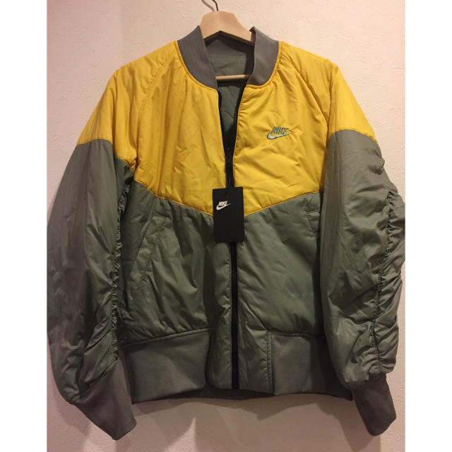 NIKE - 新品 ナイキ MA-1 リバーシブル ボンバージャケットの通販 by