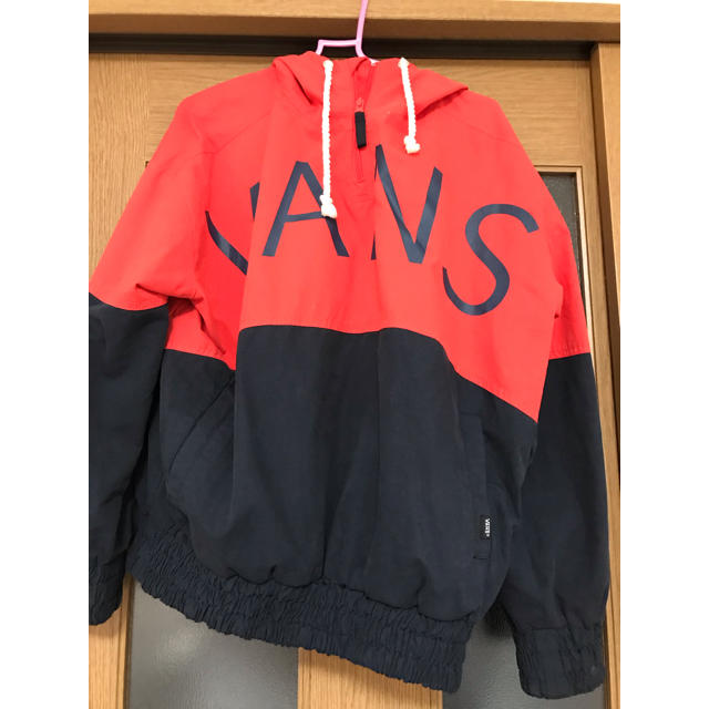 VANS(ヴァンズ)のvansアウター メンズのジャケット/アウター(ブルゾン)の商品写真