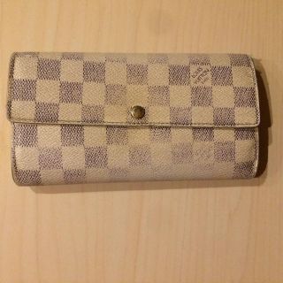 ルイヴィトン(LOUIS VUITTON)のコットンさま専用꙳★*ﾟルイヴィトン★アズール長財布(財布)