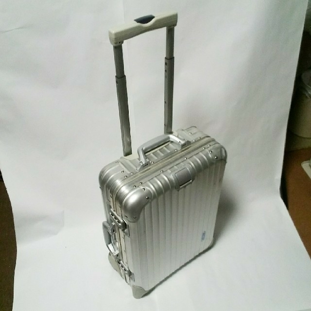 本物の - RIMOWA RIMOWA イアタ キャビントローリー 92952 トパーズ