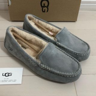 アグ(UGG)の【にのちひ様専用】US8(25.0) UGG アンスレー モカシン ライトグレー(スリッポン/モカシン)