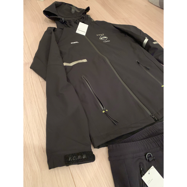 【期間限定割引】新品未使用Bristol  WARM UP JACKET S