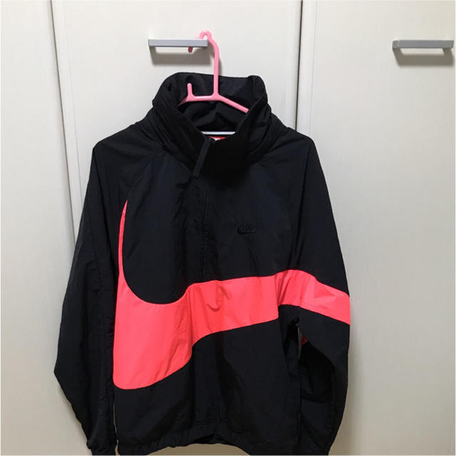 NIKE アノラック  ブラック×ピンク M