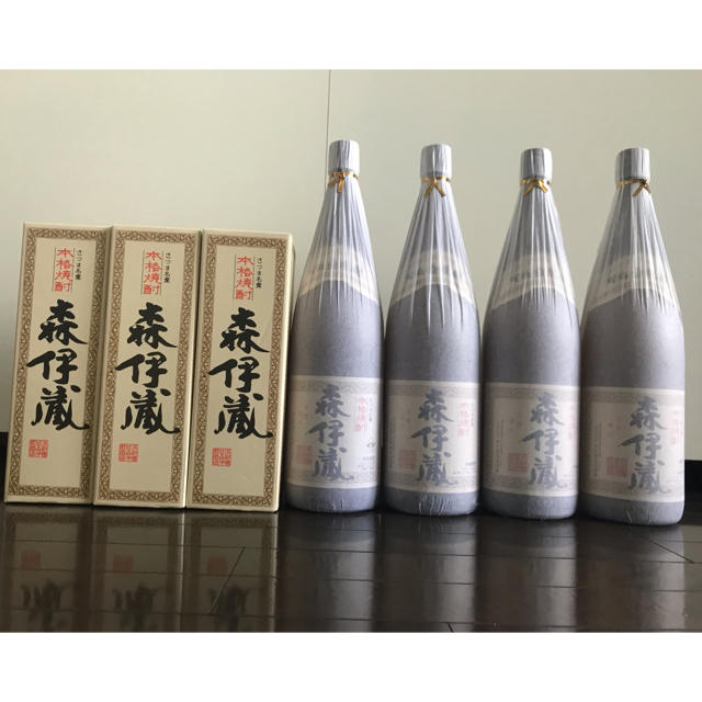 森伊蔵1.8L, 720lmセット 食品/飲料/酒の酒(焼酎)の商品写真