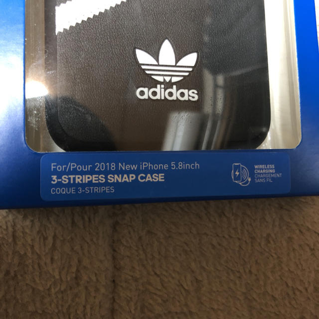 adidas(アディダス)のadidasのiPhoneXケース スマホ/家電/カメラのスマホアクセサリー(iPhoneケース)の商品写真