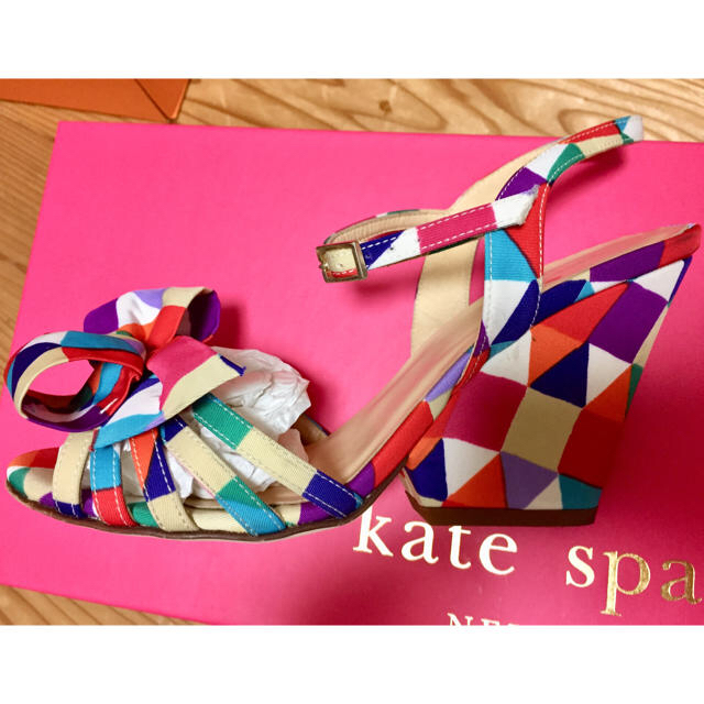 kate spade new york(ケイトスペードニューヨーク)のお値下げ！【kate spade】カラフル！サンダル レディースの靴/シューズ(サンダル)の商品写真