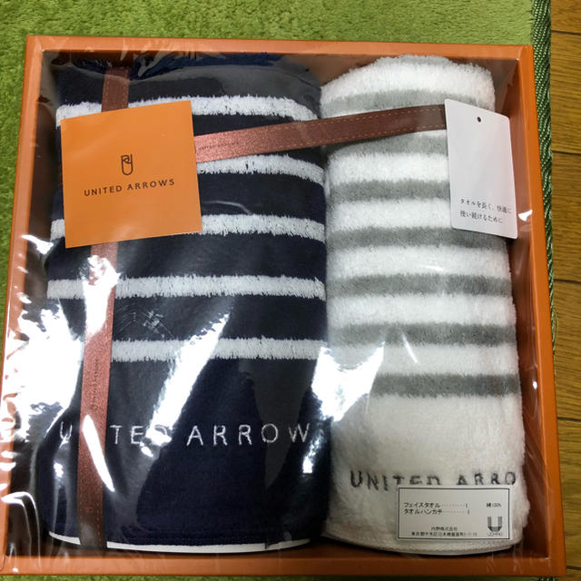 UNITED ARROWS(ユナイテッドアローズ)のユナイテッド アローズ タオルセット インテリア/住まい/日用品の日用品/生活雑貨/旅行(タオル/バス用品)の商品写真