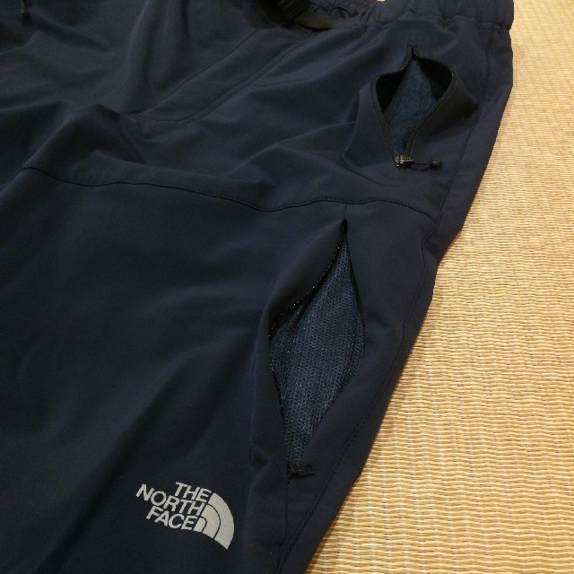 THE NORTH FACE(ザノースフェイス)のTHE NORTH FACE VERB PANTS メンズのパンツ(ワークパンツ/カーゴパンツ)の商品写真