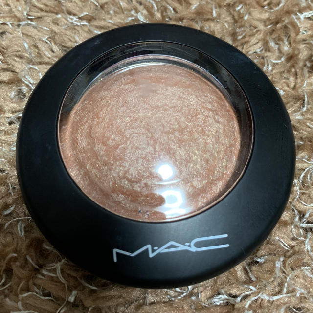 MAC(マック)のMAC ハイライト SOFT&GENTLE コスメ/美容のベースメイク/化粧品(フェイスカラー)の商品写真