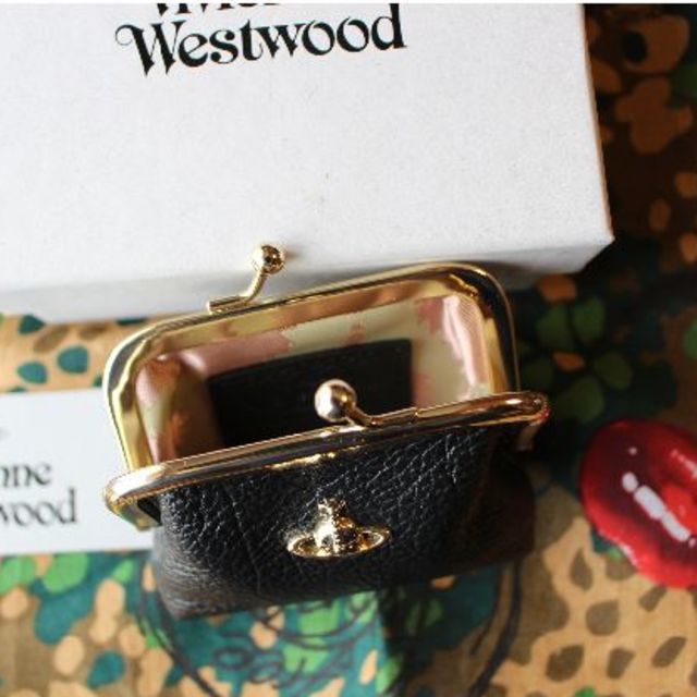 Vivienne Westwood(ヴィヴィアンウエストウッド)の新品　ヴィヴィアン　コインケース レディースのファッション小物(財布)の商品写真