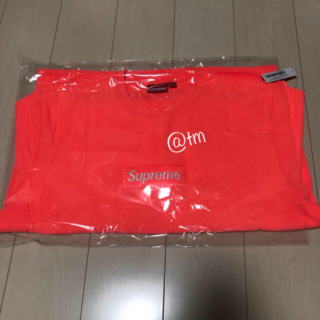 Supreme(シュプリーム)の【週末値下げ】supreme box logo crewneck XLサイズ メンズのトップス(スウェット)の商品写真