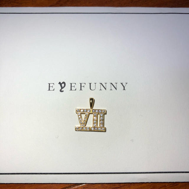 EYEFUNNY(アイファニー)のアイファニー eyefunny 18K ダイヤモンド ローマナンバー NO.7 メンズのアクセサリー(ネックレス)の商品写真