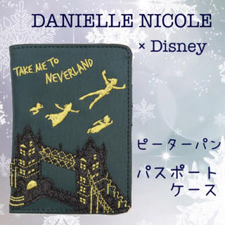 パスポートケース DANIELLE NICOLE ピーターパン(旅行用品)