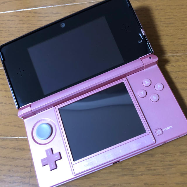 ニンテンドー3DS(ニンテンドー3DS)のニンテンドー3DS ＋‪α エンタメ/ホビーのゲームソフト/ゲーム機本体(携帯用ゲーム機本体)の商品写真