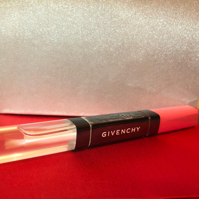 GIVENCHY(ジバンシィ)の新品ジバンシイ アイ・ラヴ・グロス クリームシャドウ コスメ/美容のベースメイク/化粧品(アイシャドウ)の商品写真