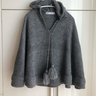 ザラ(ZARA)の【美品】ZARA★ザラ フード付きグレーポンチョ(ポンチョ)