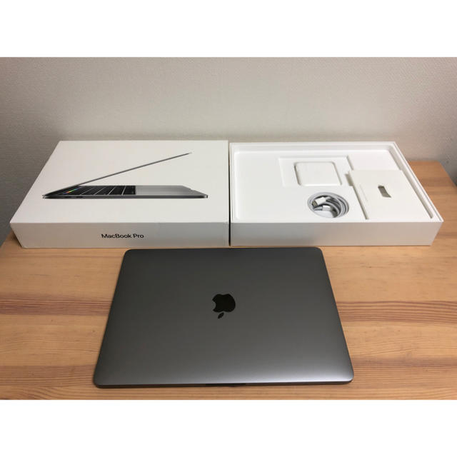 Apple(アップル)のMacBook Pro 2017 13 CTO i7 1TB メモリ16GB スマホ/家電/カメラのPC/タブレット(ノートPC)の商品写真