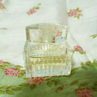 クロエ(Chloe)のChloe EDP 香水 5ml☆(香水(女性用))