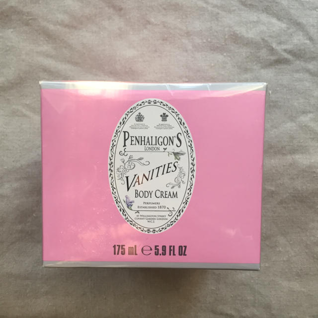 Penhaligon's(ペンハリガン)の【新品】【未開封】PENHALIGON'S VANITIES   ボディクリーム コスメ/美容のボディケア(ボディクリーム)の商品写真