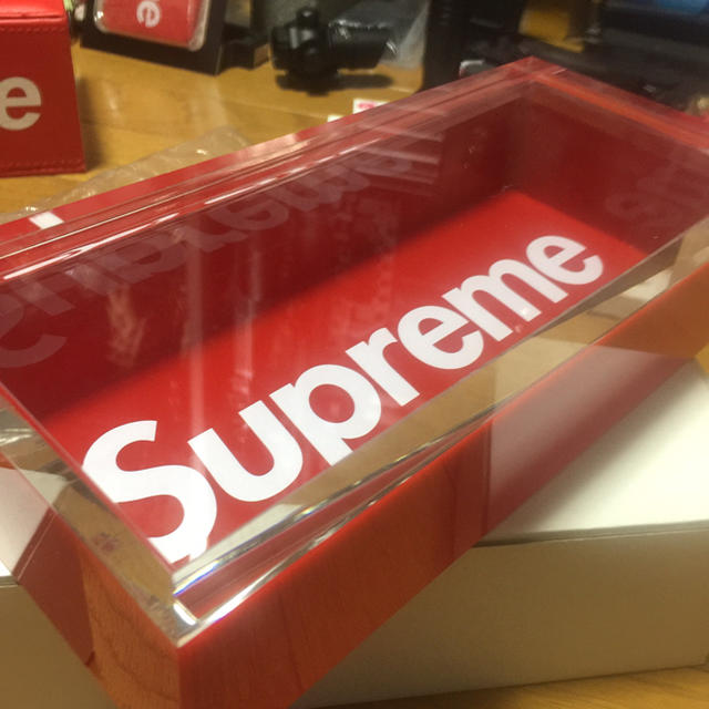 Supreme(シュプリーム)の中古美品 シュプリーム ルーサイト ボックス正規品  メンズのアクセサリー(その他)の商品写真