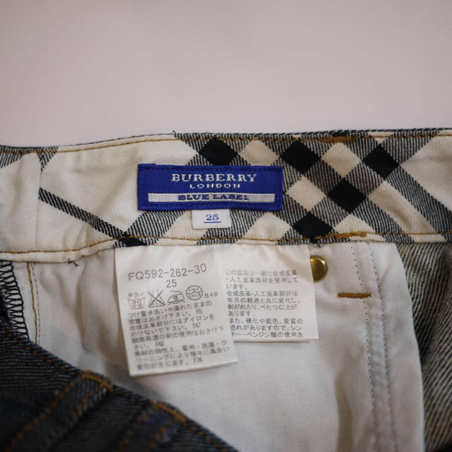 BURBERRY(バーバリー)のna様専用  Burberry パンツ レディースのパンツ(ショートパンツ)の商品写真