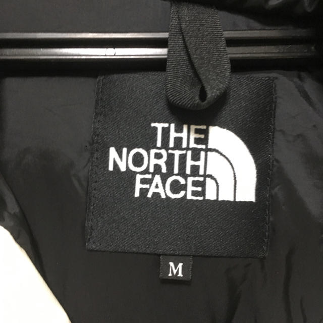 THE NORTH FACE(ザノースフェイス)のノースフェイス バルトロライトジャケット 白 ゆい様専用 メンズのジャケット/アウター(ダウンベスト)の商品写真