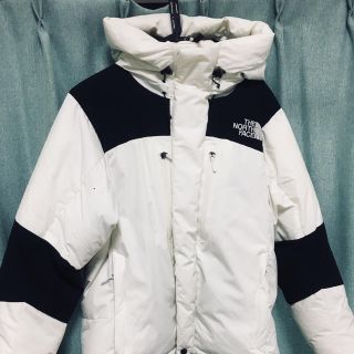 ザノースフェイス(THE NORTH FACE)のノースフェイス バルトロライトジャケット 白 ゆい様専用(ダウンベスト)