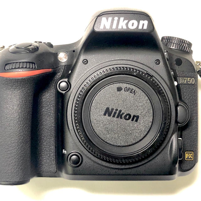 Nikon - D750本体。オーバーホール済み。