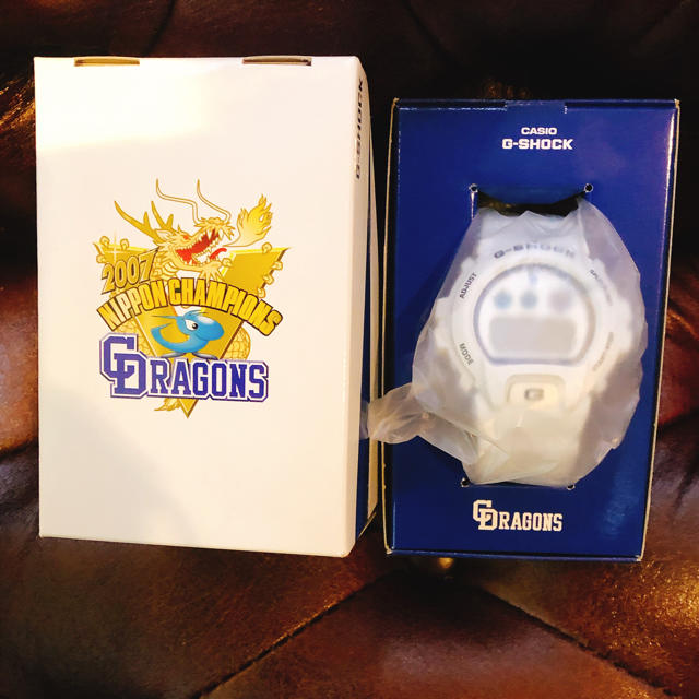 G-SHOCK(ジーショック)のG-SHOCK レア物！中日ドラゴンズ優勝記念 新品・未使用・未開封  スポーツ/アウトドアの野球(記念品/関連グッズ)の商品写真