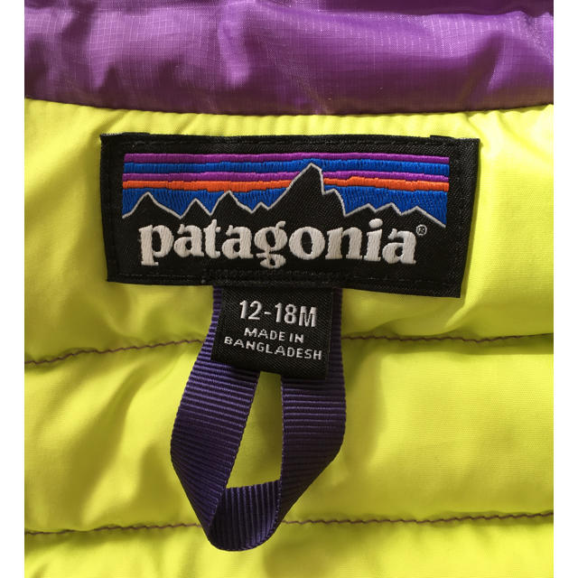 patagonia(パタゴニア)の★パタゴニア ダウンベスト 12-18M★ キッズ/ベビー/マタニティのベビー服(~85cm)(ジャケット/コート)の商品写真