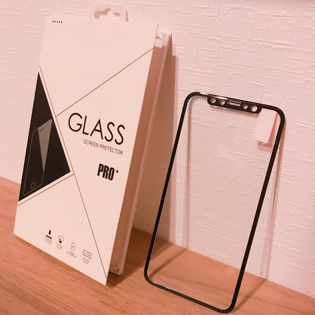 iPhone(アイフォーン)のiPhone X 強化ガラス 保護フィルム ブラック ソフトカーボンエッジ スマホ/家電/カメラのスマホアクセサリー(保護フィルム)の商品写真