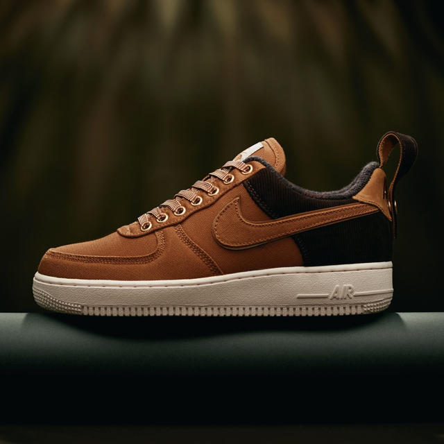 NIKE(ナイキ)のAir force1 carhartt エアフォース1 カーハート メンズの靴/シューズ(スニーカー)の商品写真