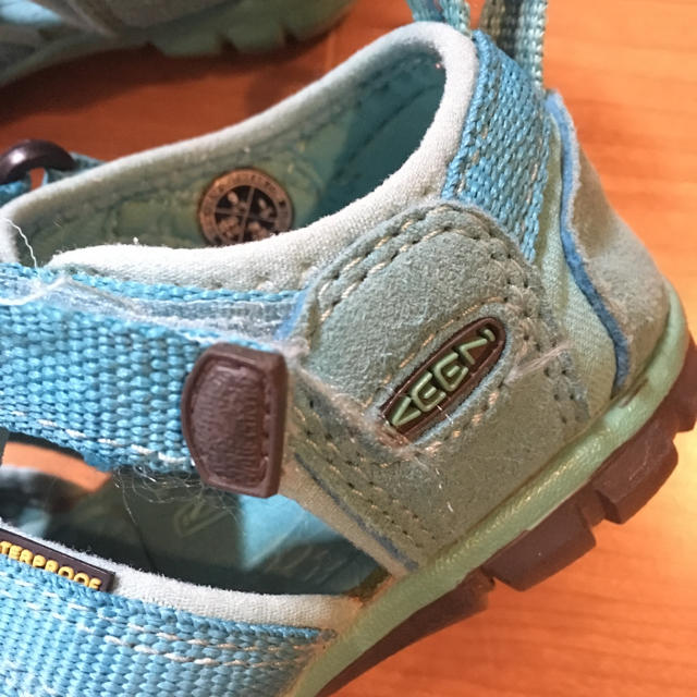 KEEN(キーン)のKEEN 16センチ 水陸両用サンダル キッズ/ベビー/マタニティのキッズ靴/シューズ(15cm~)(サンダル)の商品写真