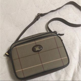 バーバリー(BURBERRY)のBurberry ショルダーバッグ 美品(ショルダーバッグ)