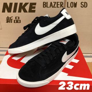 ナイキ(NIKE)のNIKE W BLAZER LOW SD  ナイキ ブレーザー LOW SD(スニーカー)