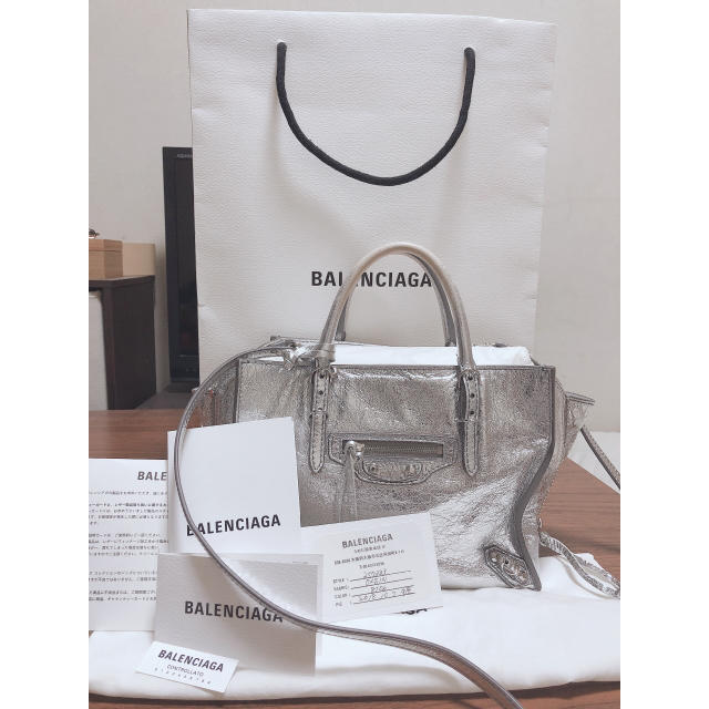 Balenciaga - BALENCIAGA シルバーバックの通販 by ☆｜バレンシアガならラクマ