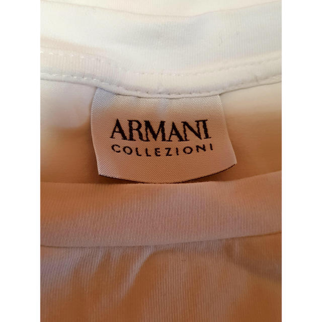 ARMANI COLLEZIONI(アルマーニ コレツィオーニ)のアルマーニ Tシャツ 美品 レディースのトップス(Tシャツ(半袖/袖なし))の商品写真