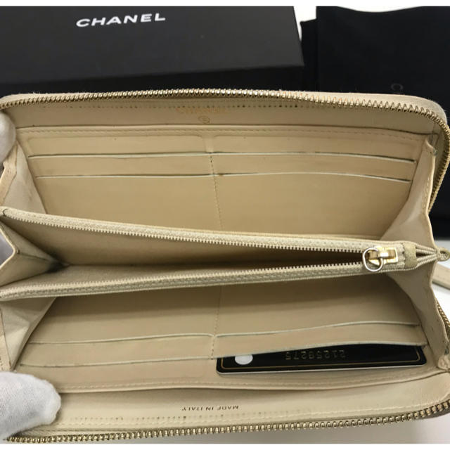 CHANEL(シャネル)の■シャネル CHANEL ラウンドファスナー マトラッセ　ラムスキン　ココマーク レディースのファッション小物(財布)の商品写真