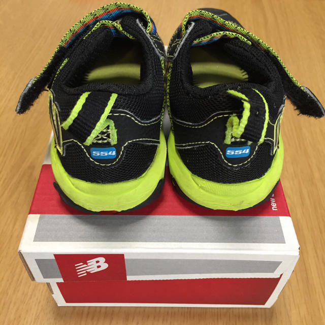 New Balance(ニューバランス)のkkao様用ニューバランス 14.5cm 水陸両用 スポーツサンダル 黒  キッズ/ベビー/マタニティのベビー靴/シューズ(~14cm)(サンダル)の商品写真