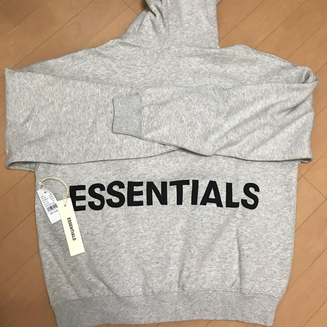 FEAR OF GOD ESSENTIALS