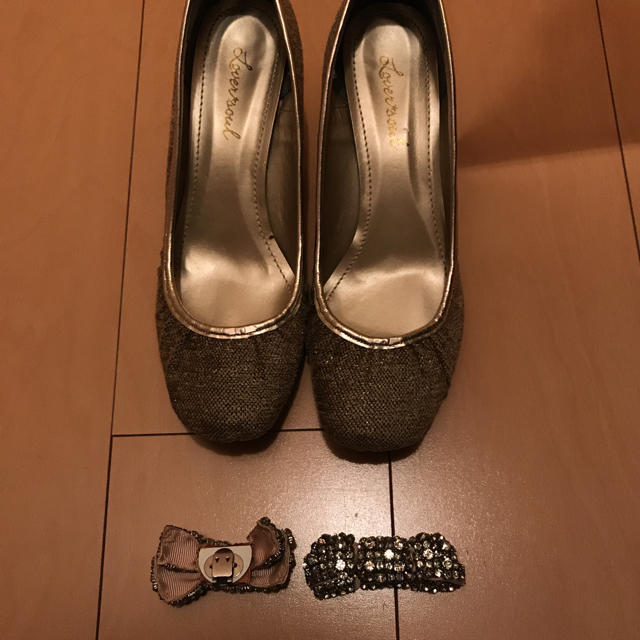 ラインストーンリボン付き ヒール レディースの靴/シューズ(ハイヒール/パンプス)の商品写真