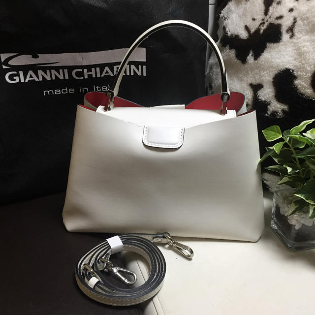 GIANNI CHIARINI/ジャンニキャリーニ  ハンドバッグ