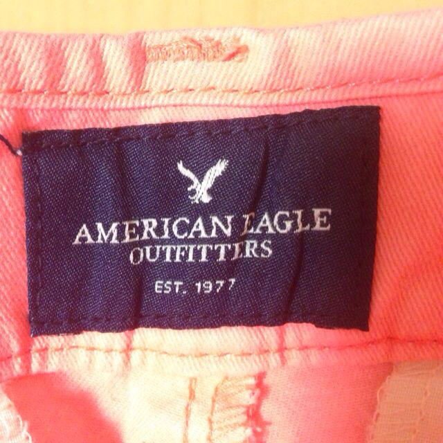American Eagle(アメリカンイーグル)のショーパン レディースのパンツ(ショートパンツ)の商品写真